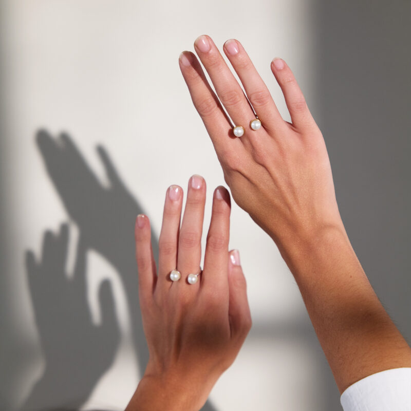 Pearls Double Ring White