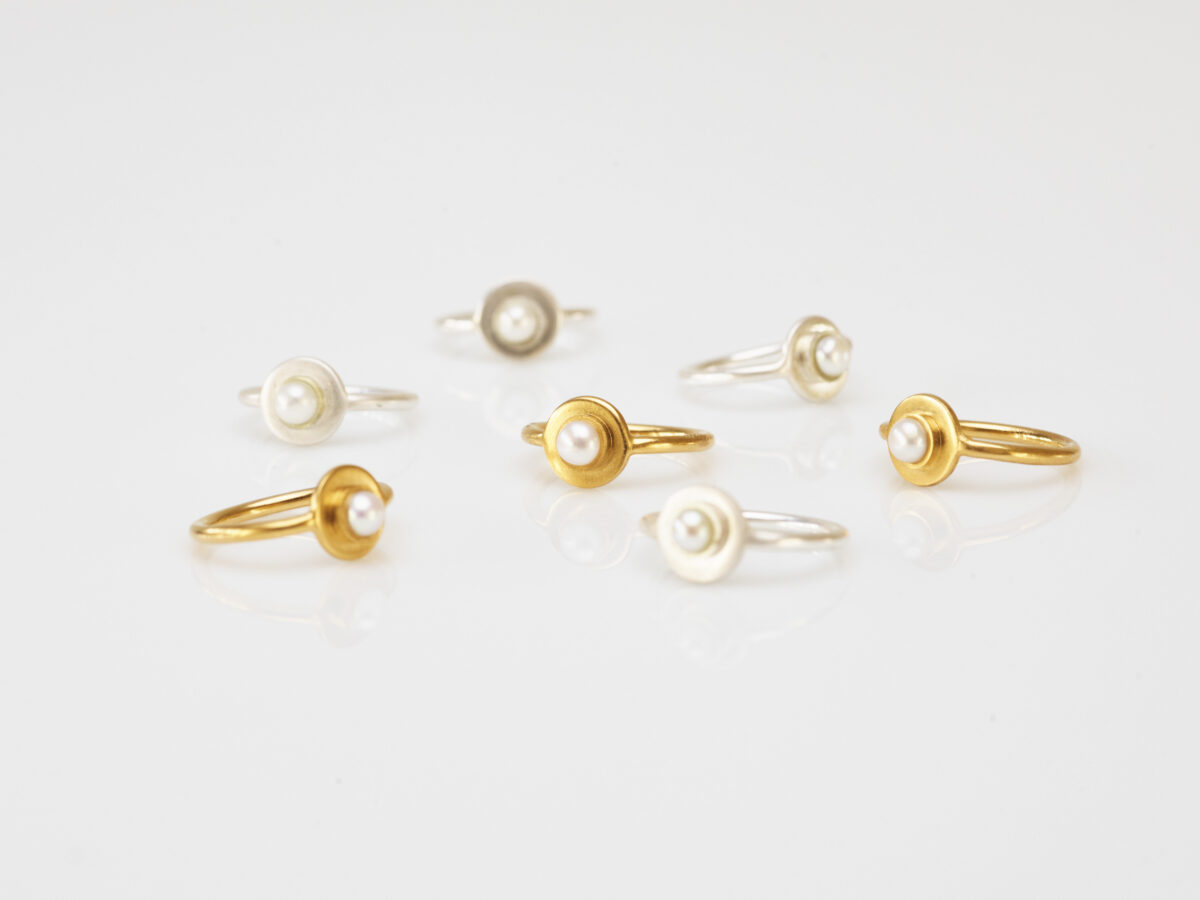 Plate & Pearl Ring